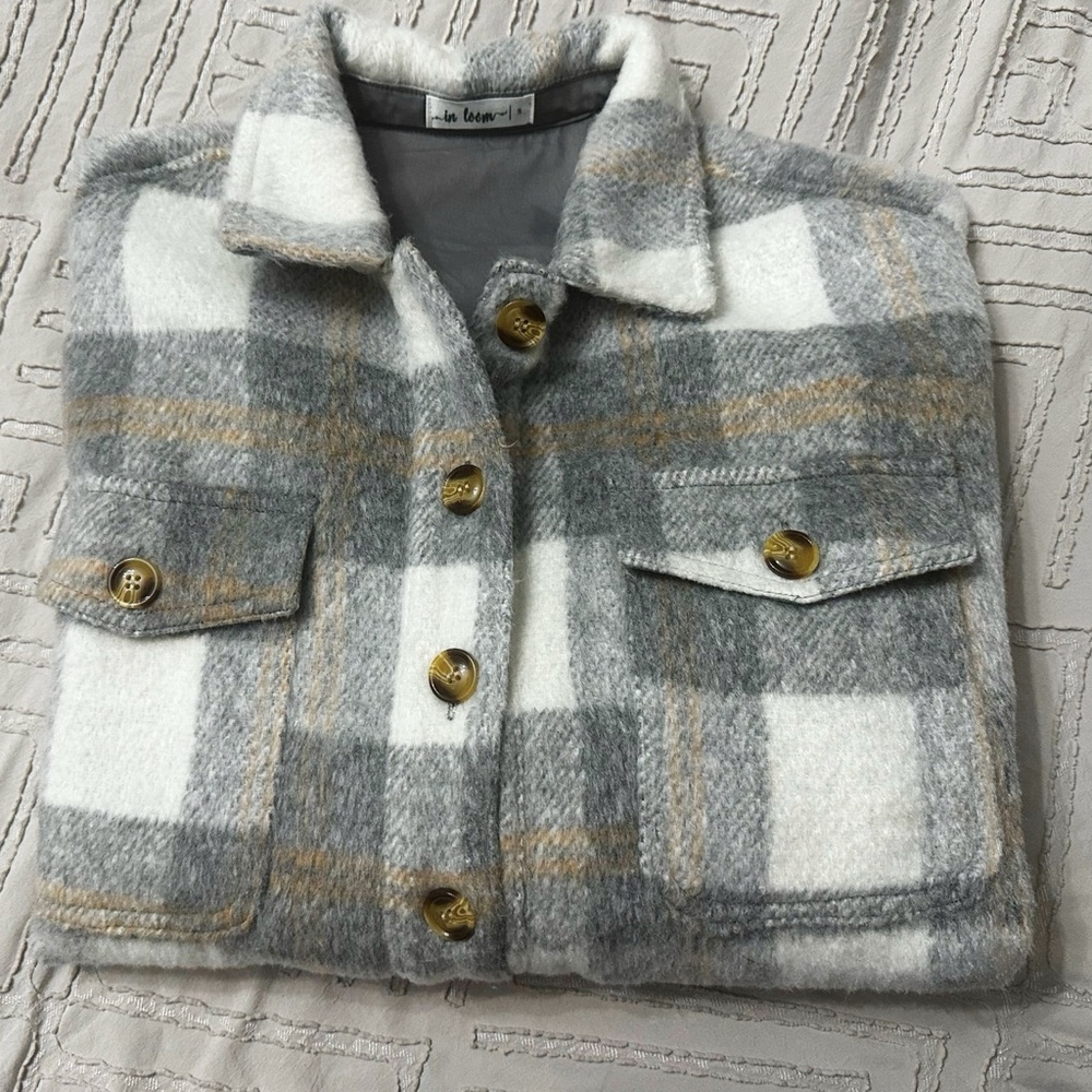 Plaid Button-Up Shacket - Picture 3 of 4